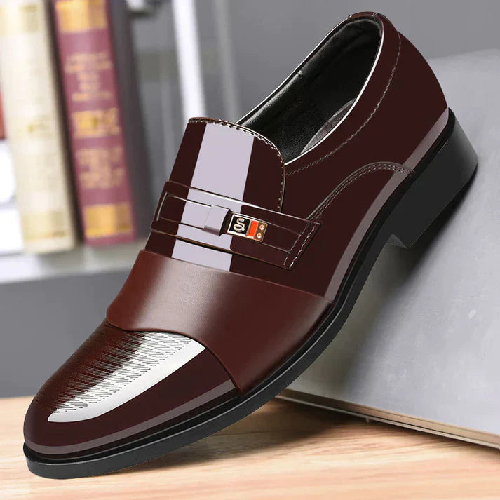 Chaussures Homme en Cuir Verni de Luxe – Mocassins de Style Italien avec Boucle