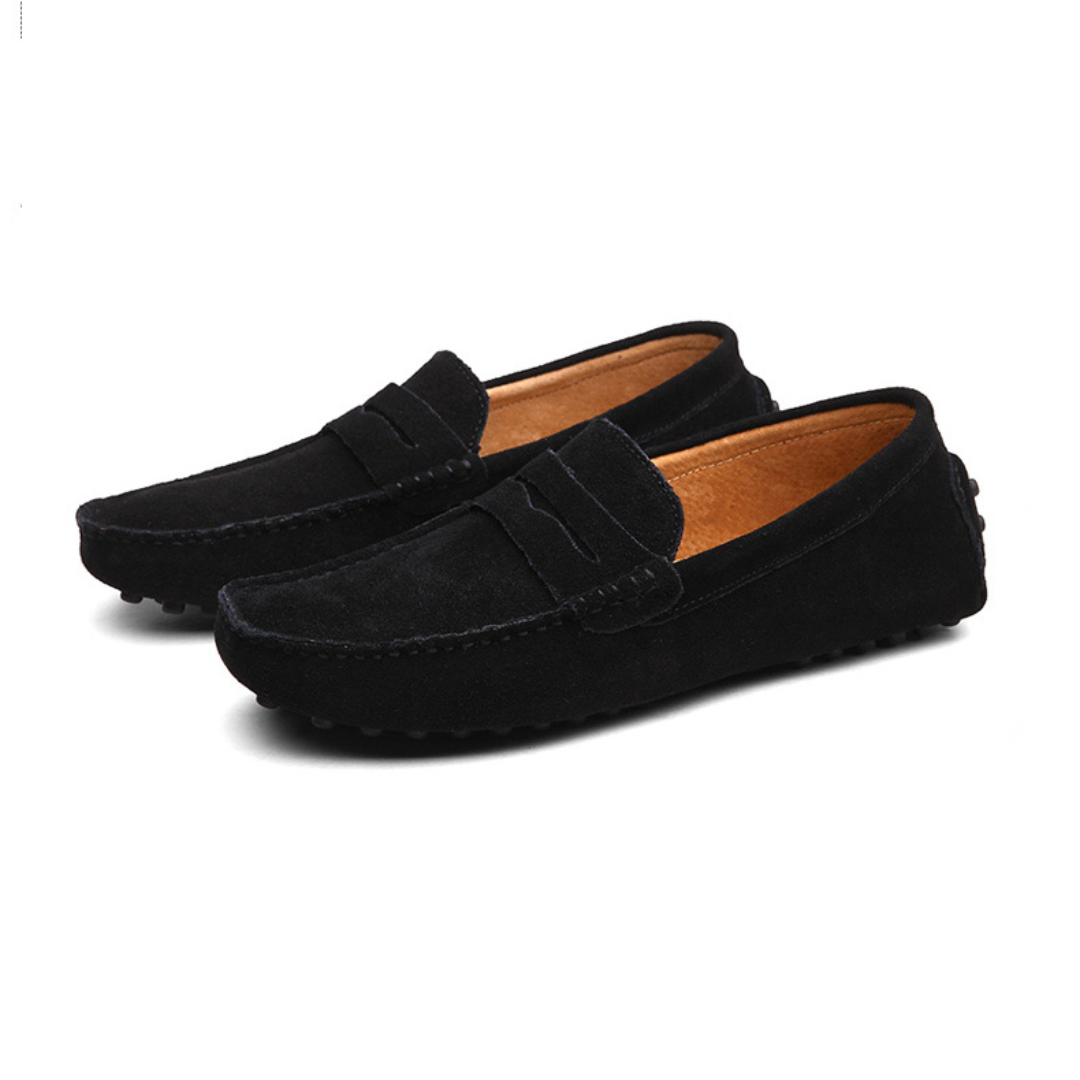 Loafers en daim italiens chics 2025