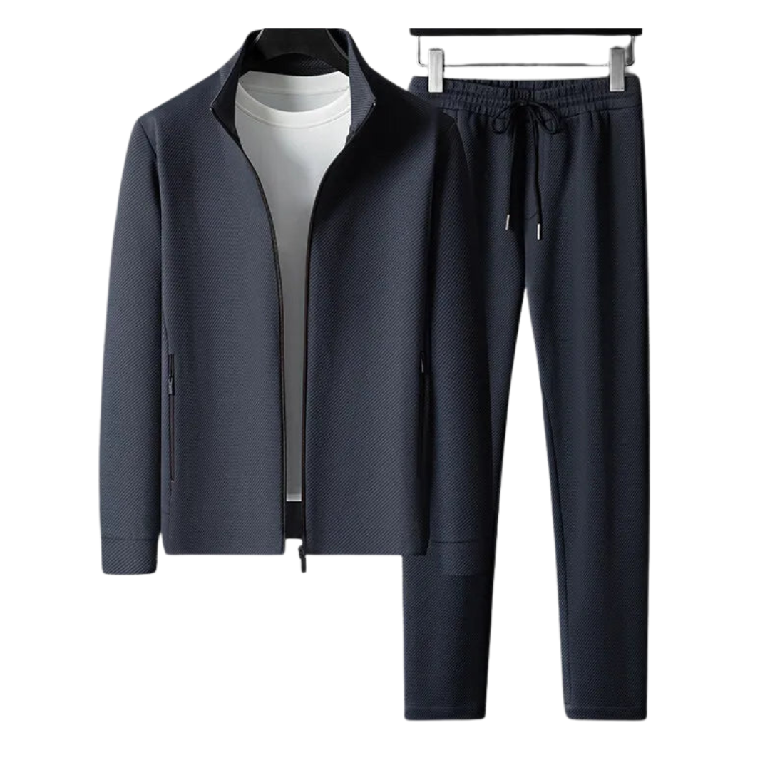 https://cdn.shopify.com/s/files/1/0720/2367/1048/files/SLIDENEWCASHMERE_36.png?v=1746714197